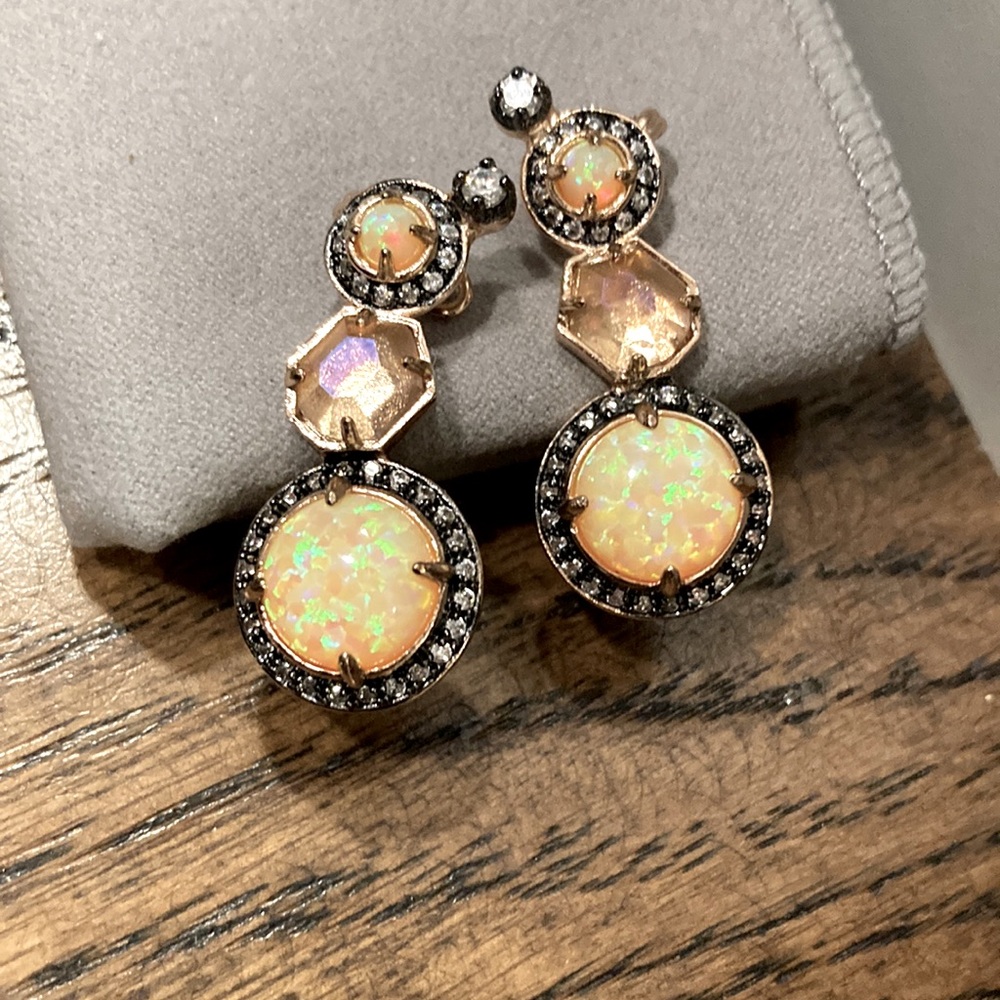 Kendra Scott Crawler Earrings
